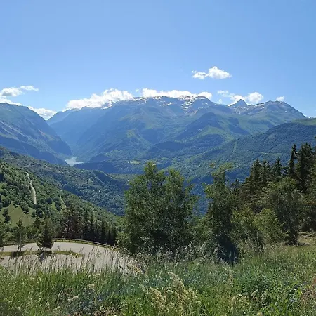 Apartment En Oisans, Vue Sur Le Massif Des Ecrins Auris